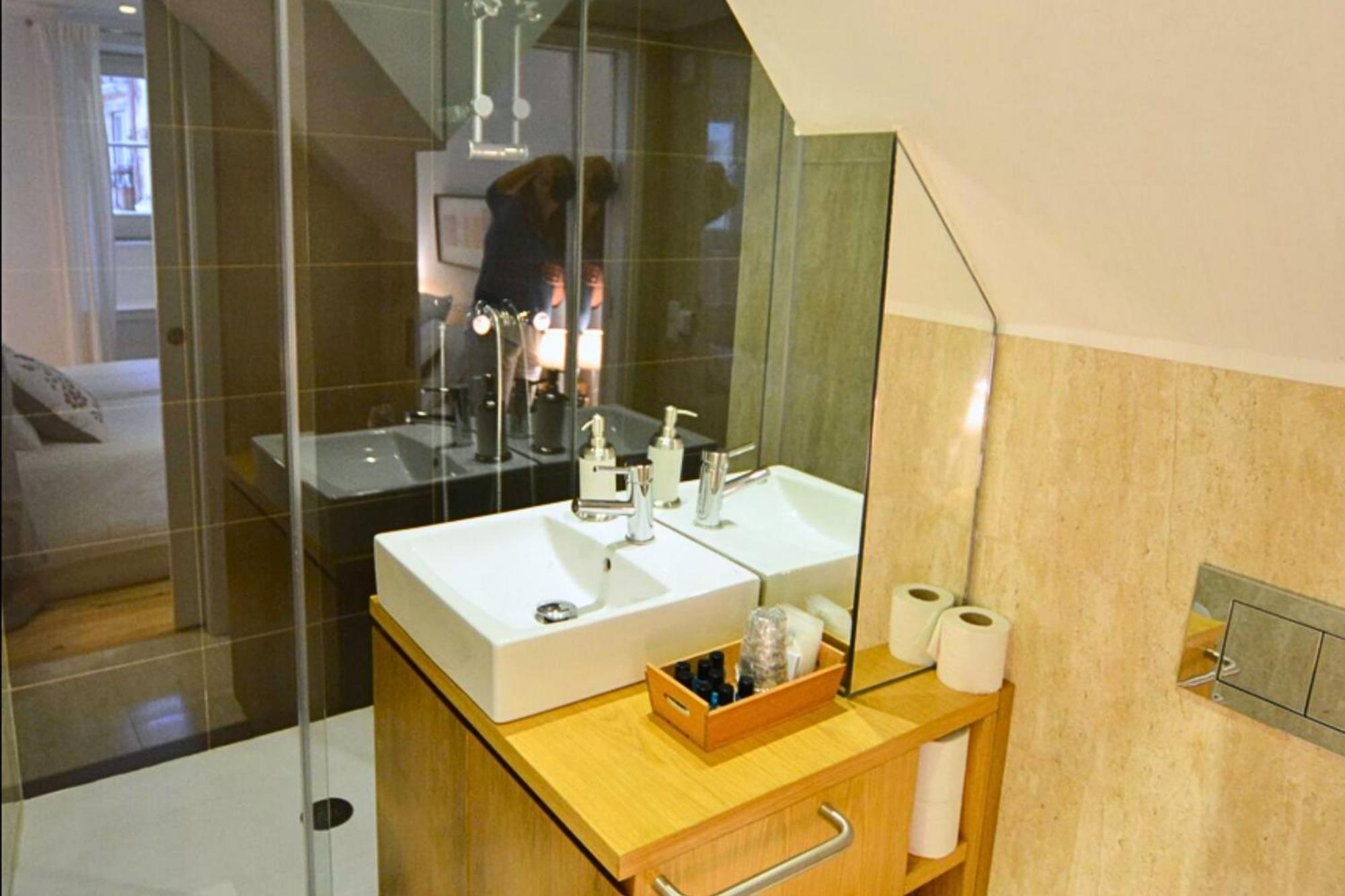Alfama Charm House Apartment ลิสบอน ภายนอก รูปภาพ