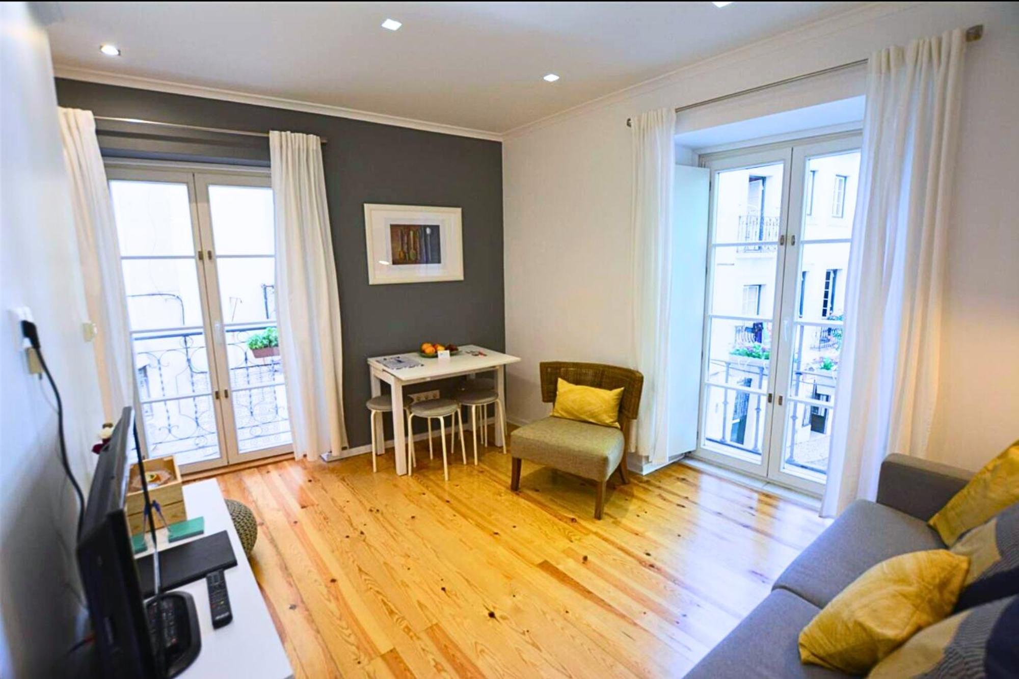 Alfama Charm House Apartment ลิสบอน ภายนอก รูปภาพ